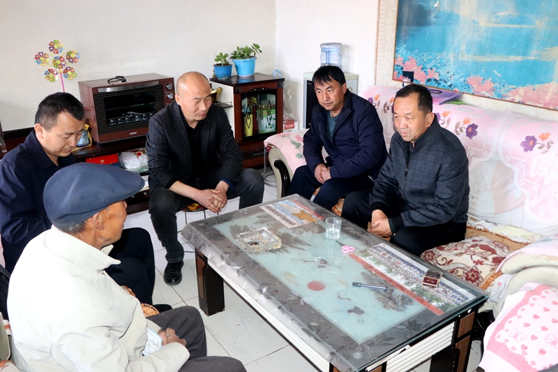 县纪委监委深入开展生态及地质灾害避险搬迁调研宣讲