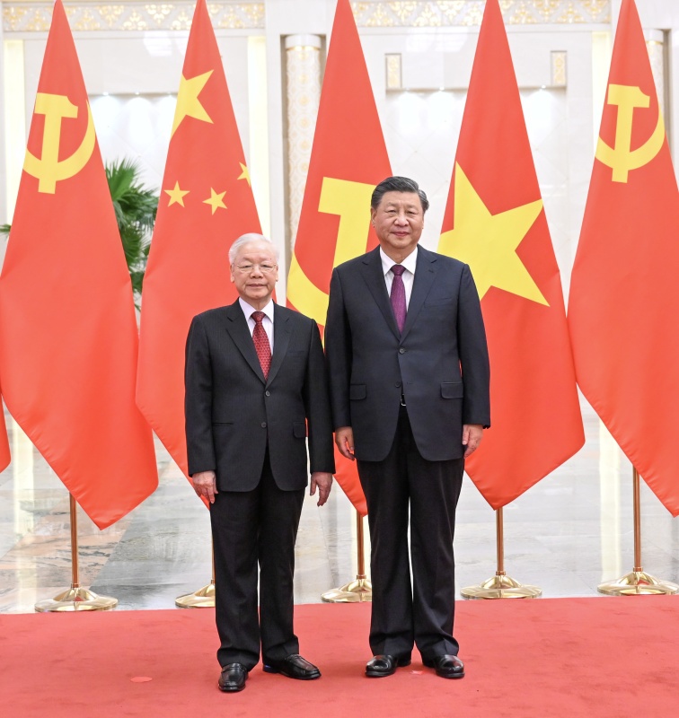 习近平同越共中央总书记阮富仲举行会谈