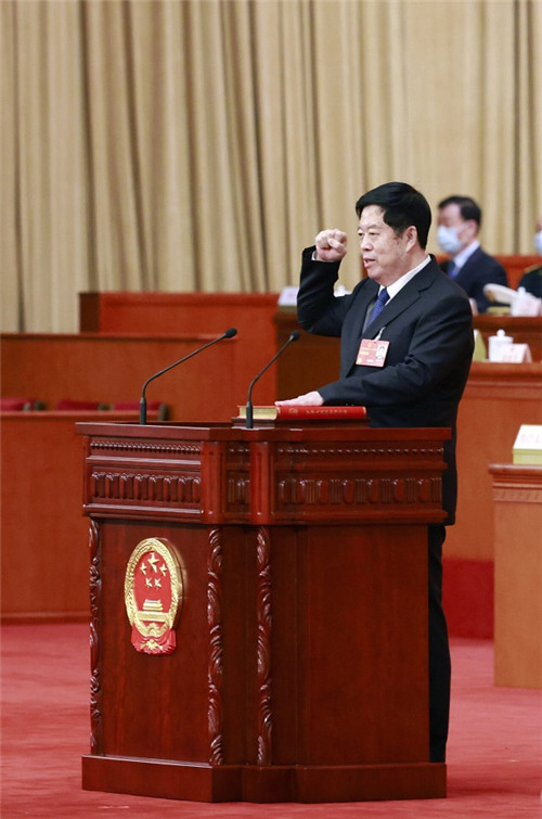 刘金国当选为中华人民共和国国家监察委员会主任