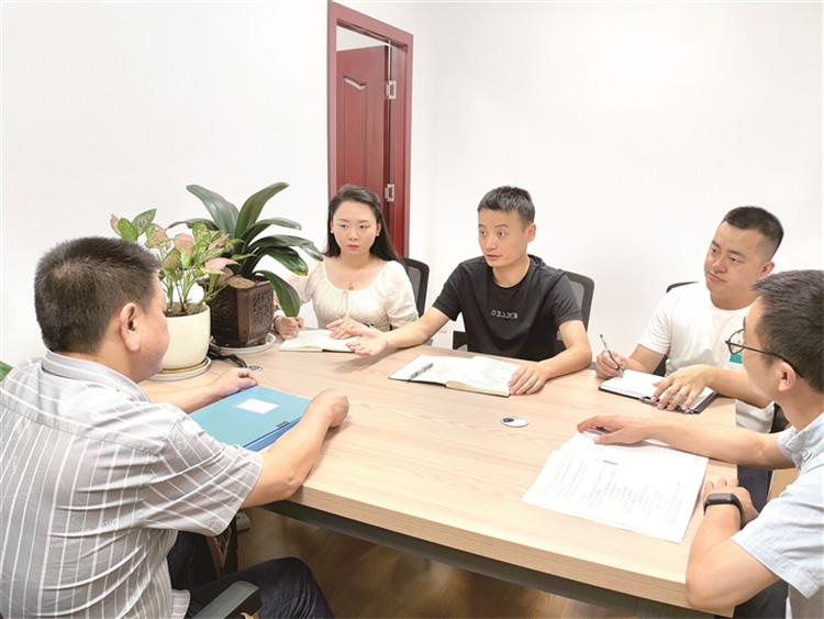 三堂会审丨构成受贿能否同时认定违反组织纪律