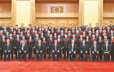 习近平会见全国“枫桥式工作法”入选单位代表