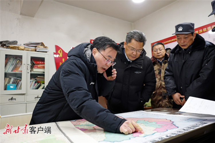 胡昌升任振鹤要求：把抢救生命放在第一位
