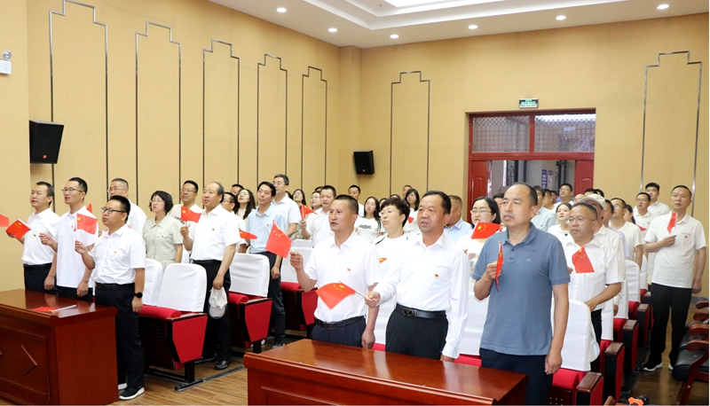 县纪委监委机关党总支开展“传承红色基因 ·永葆铁军本色”主题党日活动