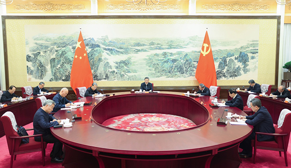 中共中央政治局召开民主生活会 习近平主持会议并发表重要讲话 中共中央政治局召开民主生活会 习近平主持会议并发表重要讲话