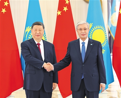 习近平同哈萨克斯坦总统托卡耶夫会谈 习近平同哈萨克斯坦总统托卡耶夫会谈