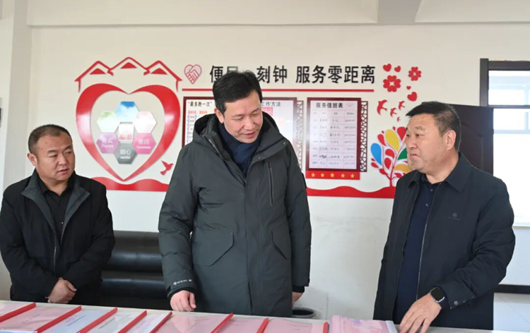 靳国卫在兰州白银兰州新区调研