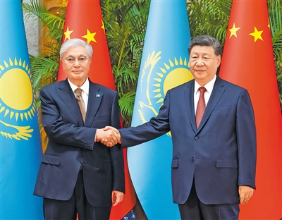 习近平会见哈萨克斯坦总统托卡耶夫 习近平会见哈萨克斯坦总统托卡耶夫